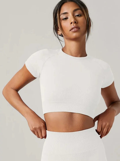 Women’s Seamless Yoga Top – Short Sleeve, Quick-Dry Activewear